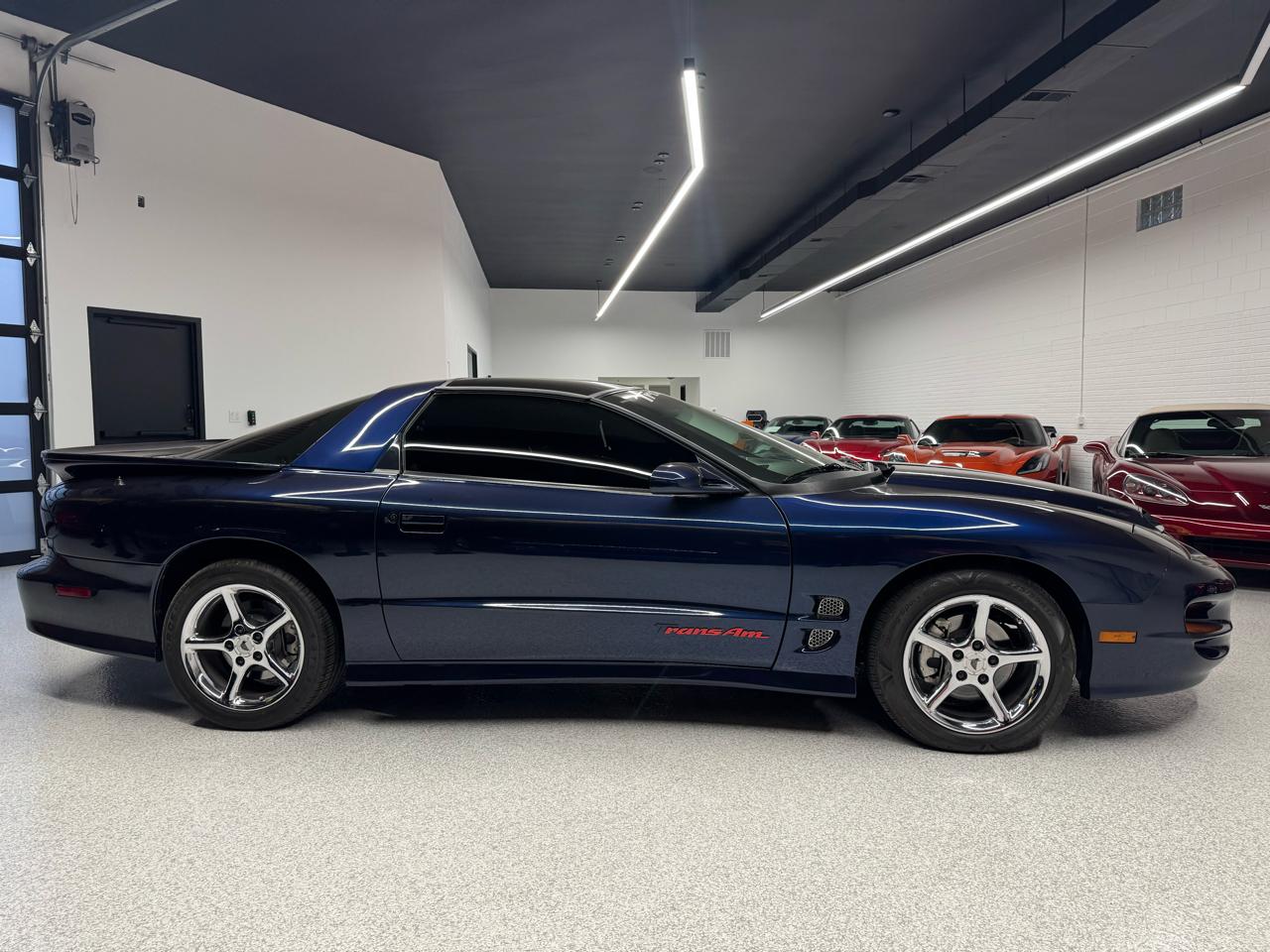 Pontiac Firebird  2002