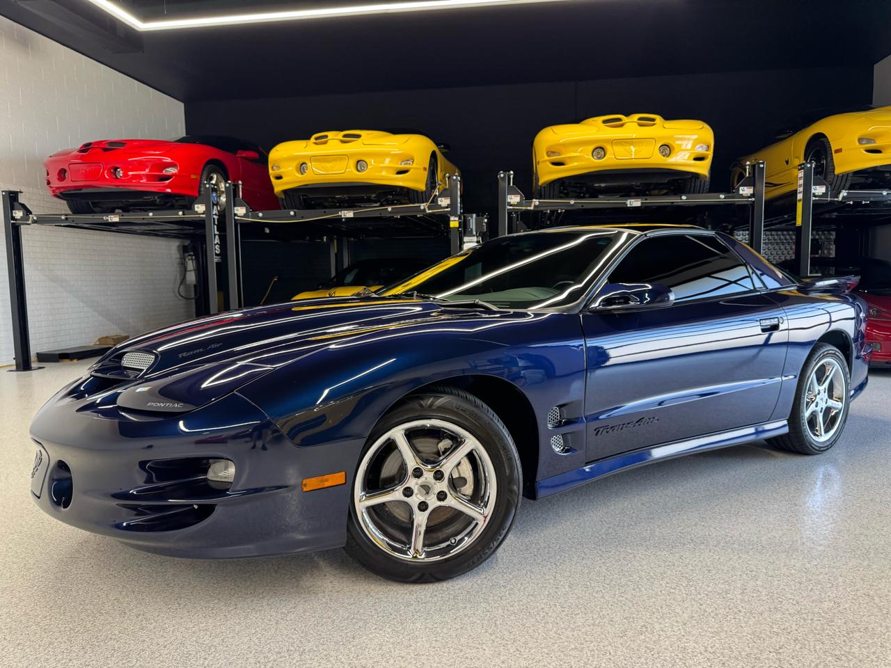 Pontiac Firebird  2002