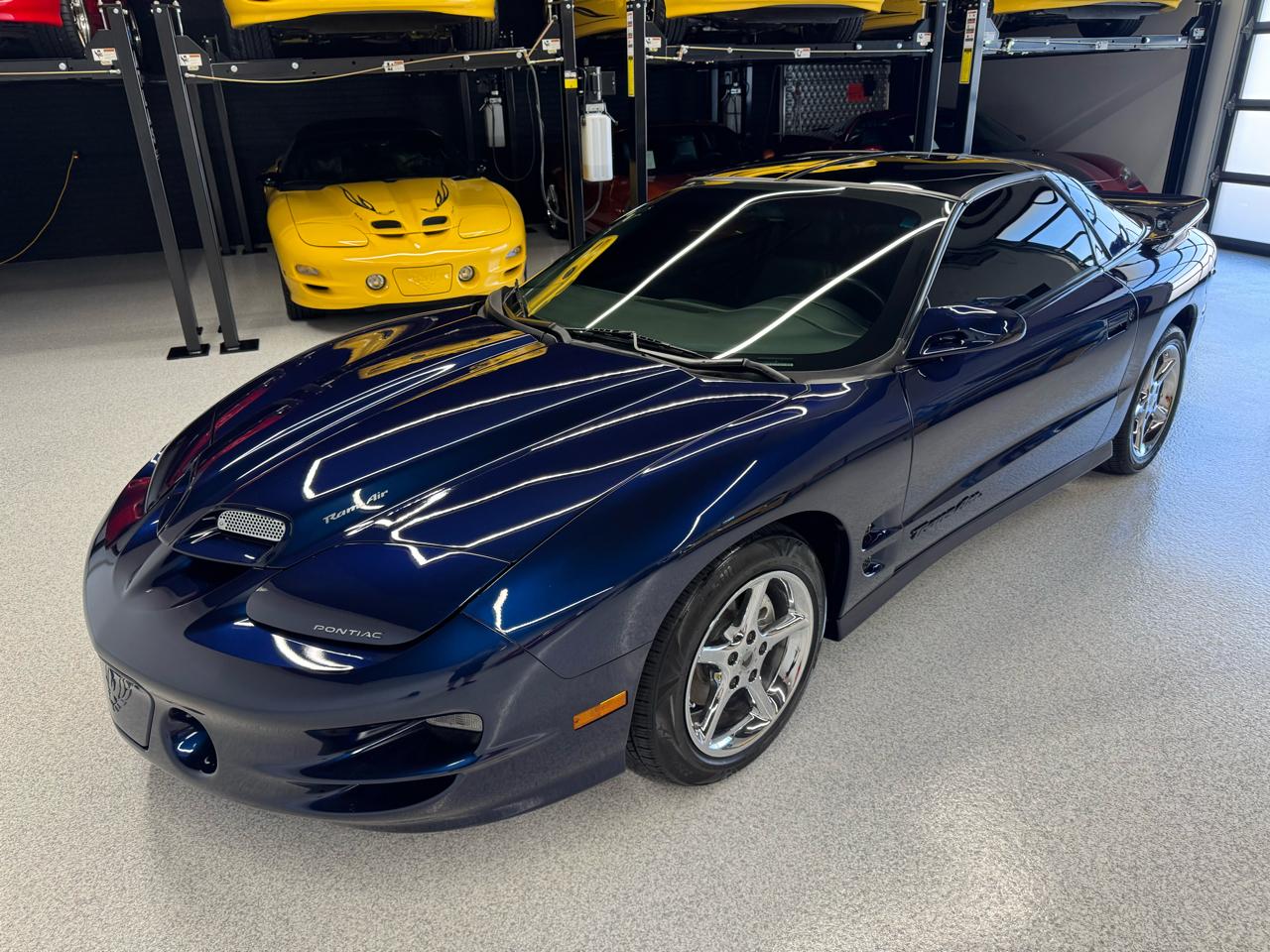 Pontiac Firebird  2002