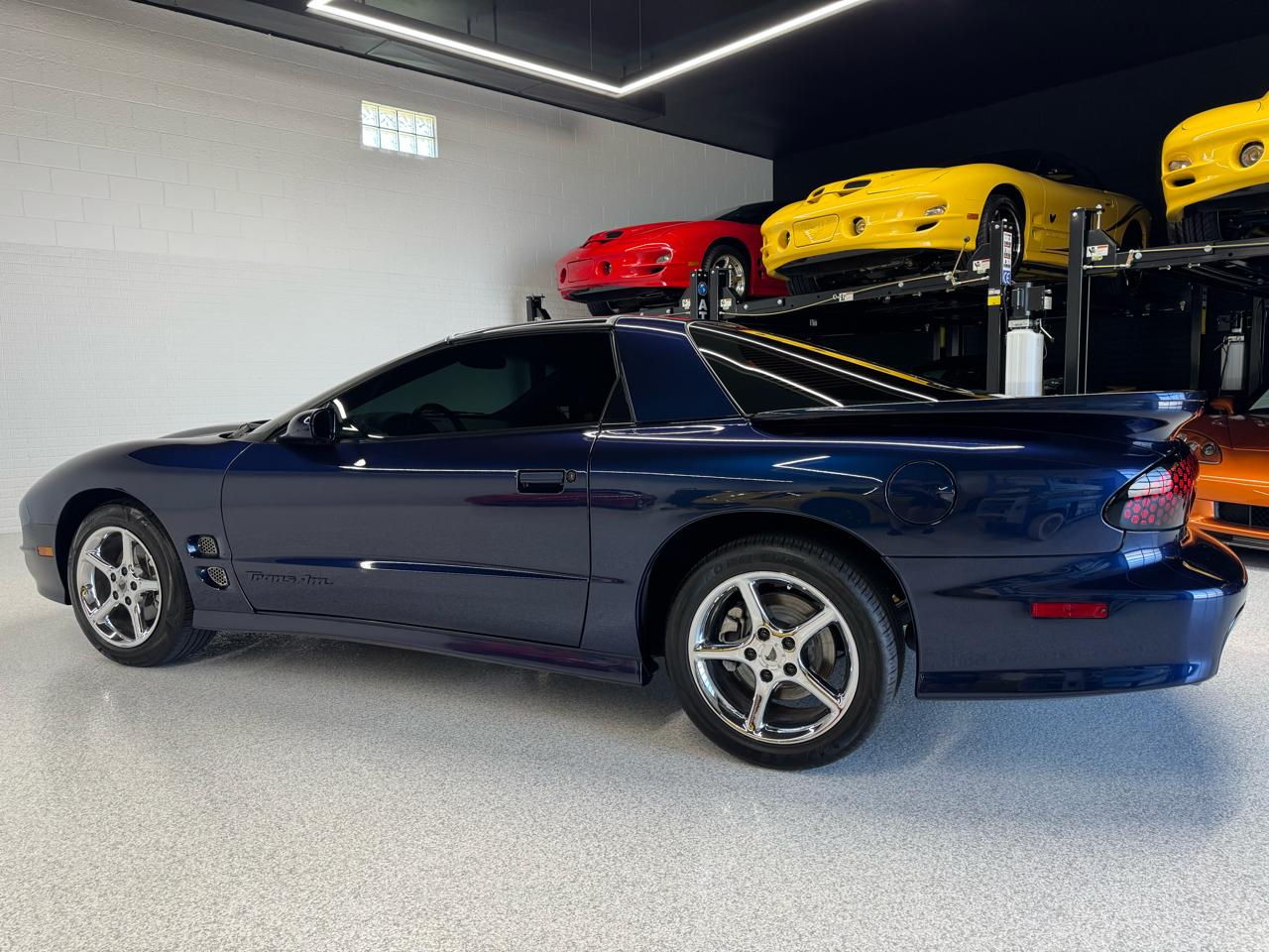 Pontiac Firebird  2002