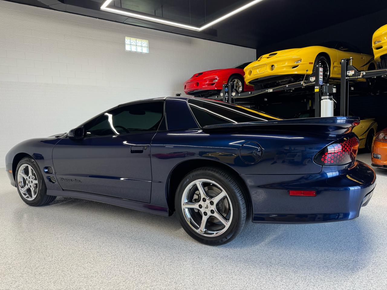 Pontiac Firebird  2002