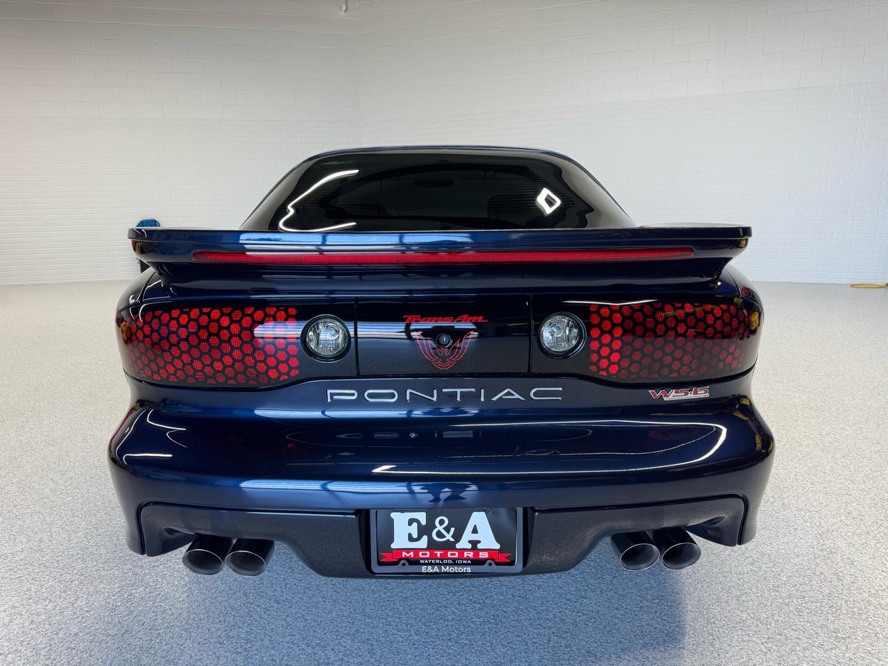 Pontiac Firebird  2002