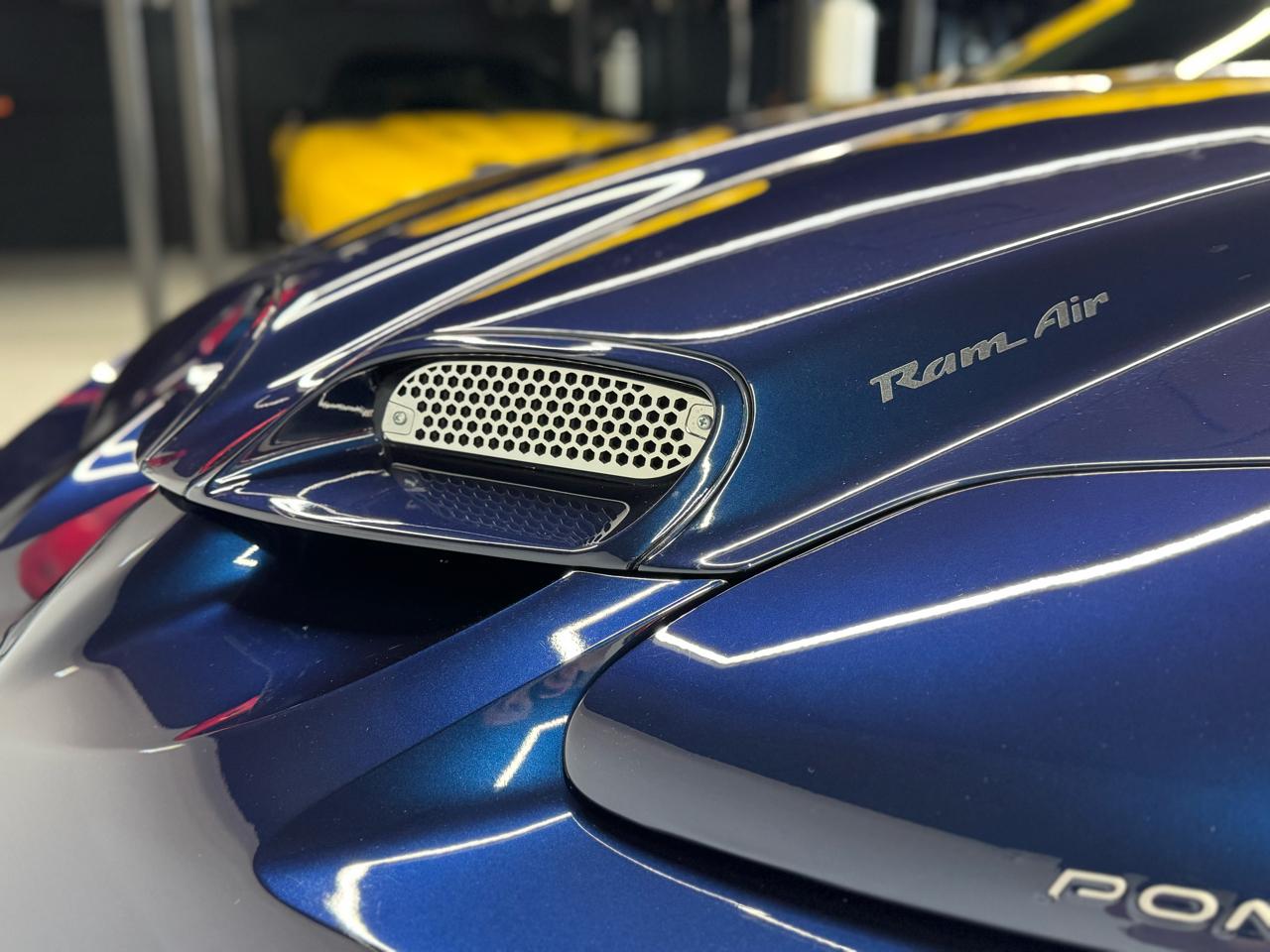 Pontiac Firebird  2002