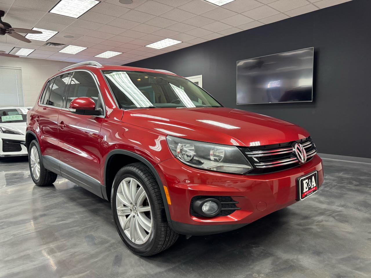 Volkswagen Tiguan SE 2015