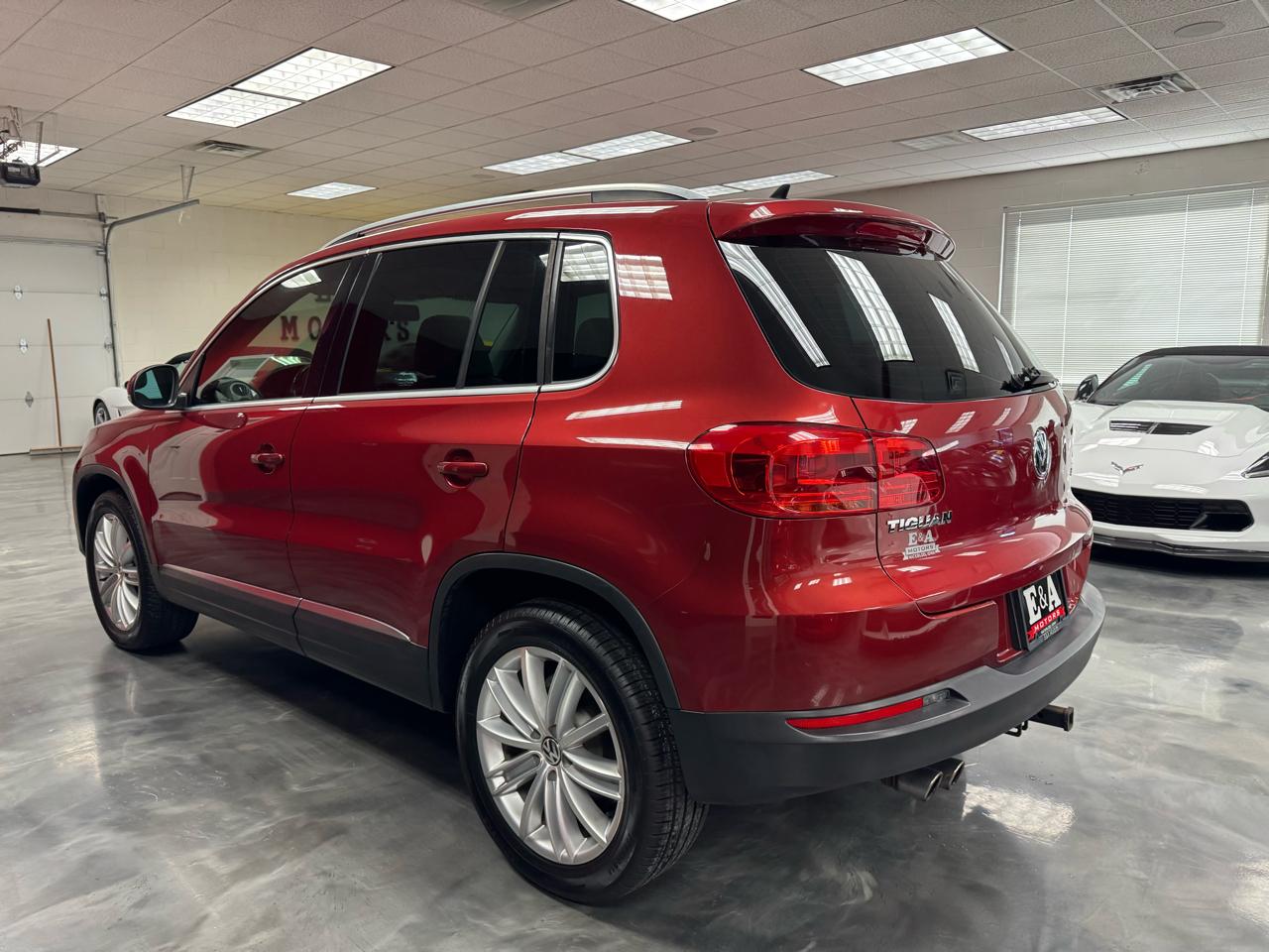Volkswagen Tiguan SE 2015