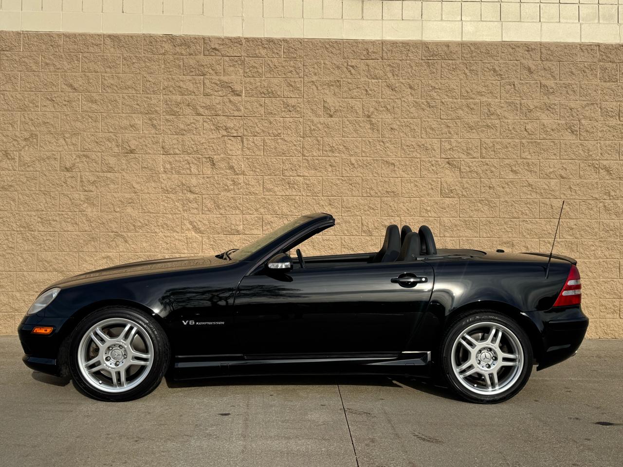 Mercedes-Benz SLK-Class  2004