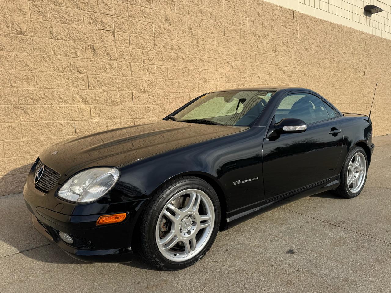 Mercedes-Benz SLK-Class  2004