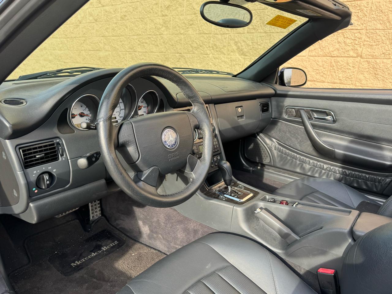 Mercedes-Benz SLK-Class  2004