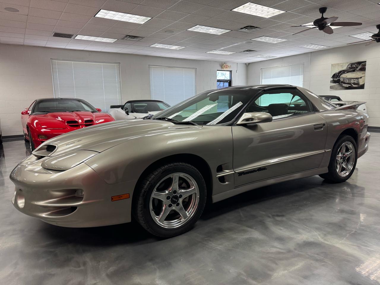 Pontiac Firebird Trans Am WS6 2000