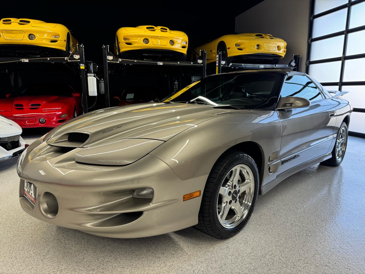 Pontiac Firebird Trans Am WS6 2000