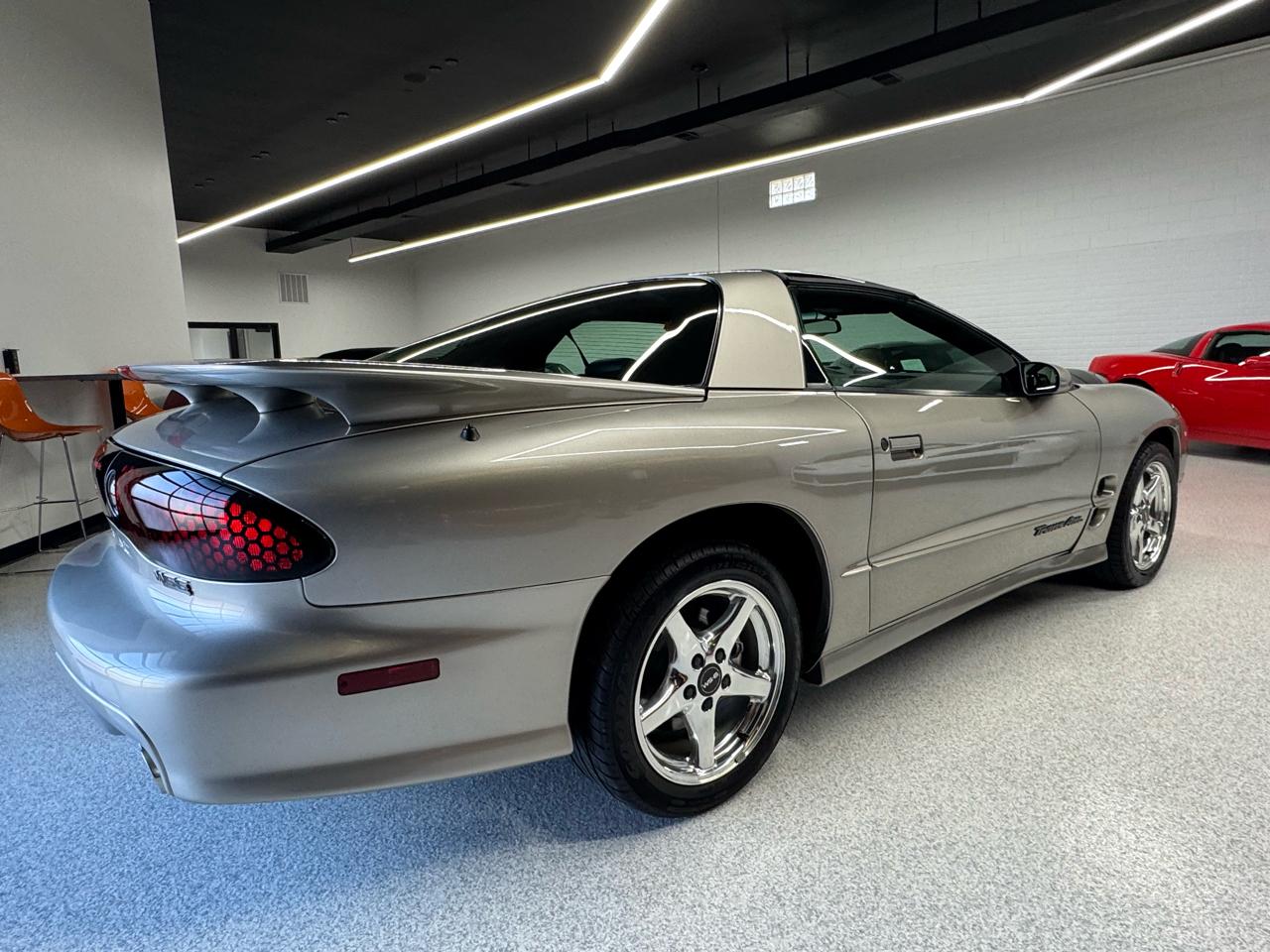 Pontiac Firebird Trans Am WS6 2000