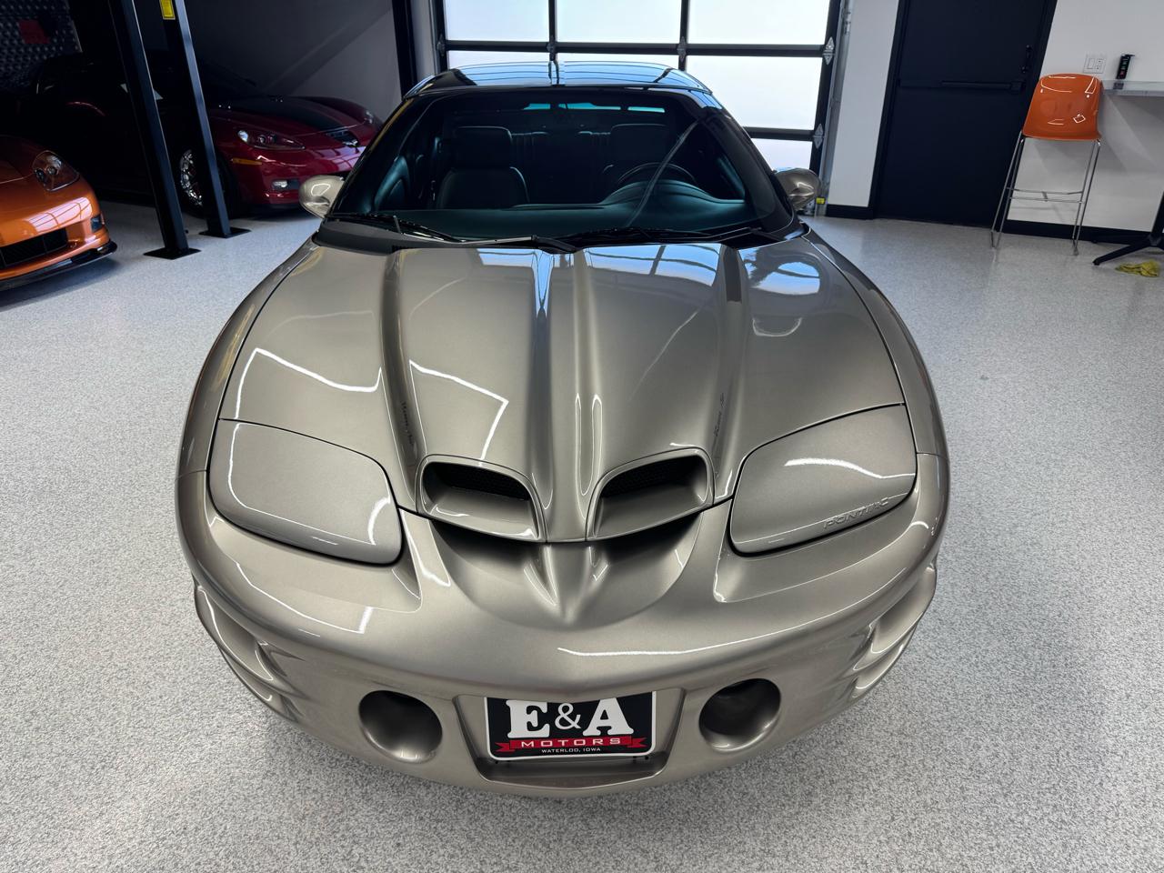 Pontiac Firebird Trans Am WS6 2000