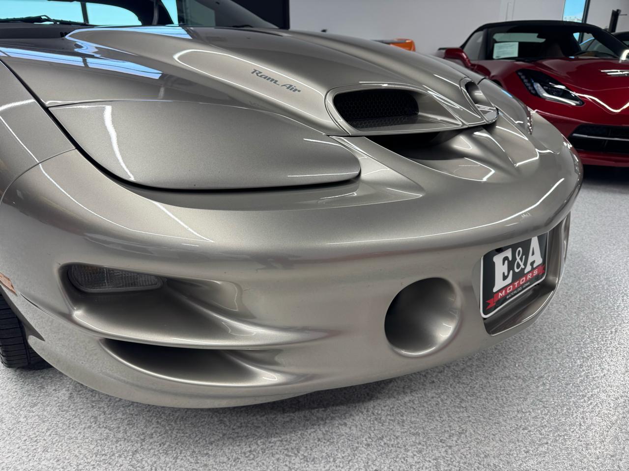 Pontiac Firebird Trans Am WS6 2000