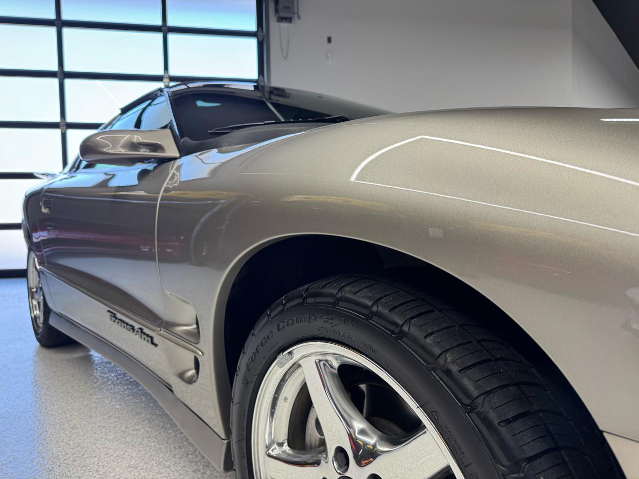 Pontiac Firebird Trans Am WS6 2000