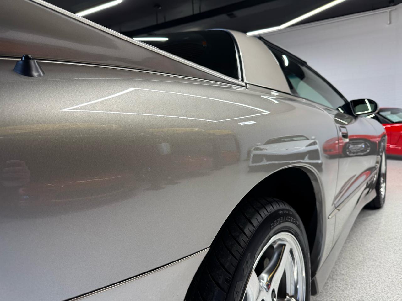 Pontiac Firebird Trans Am WS6 2000