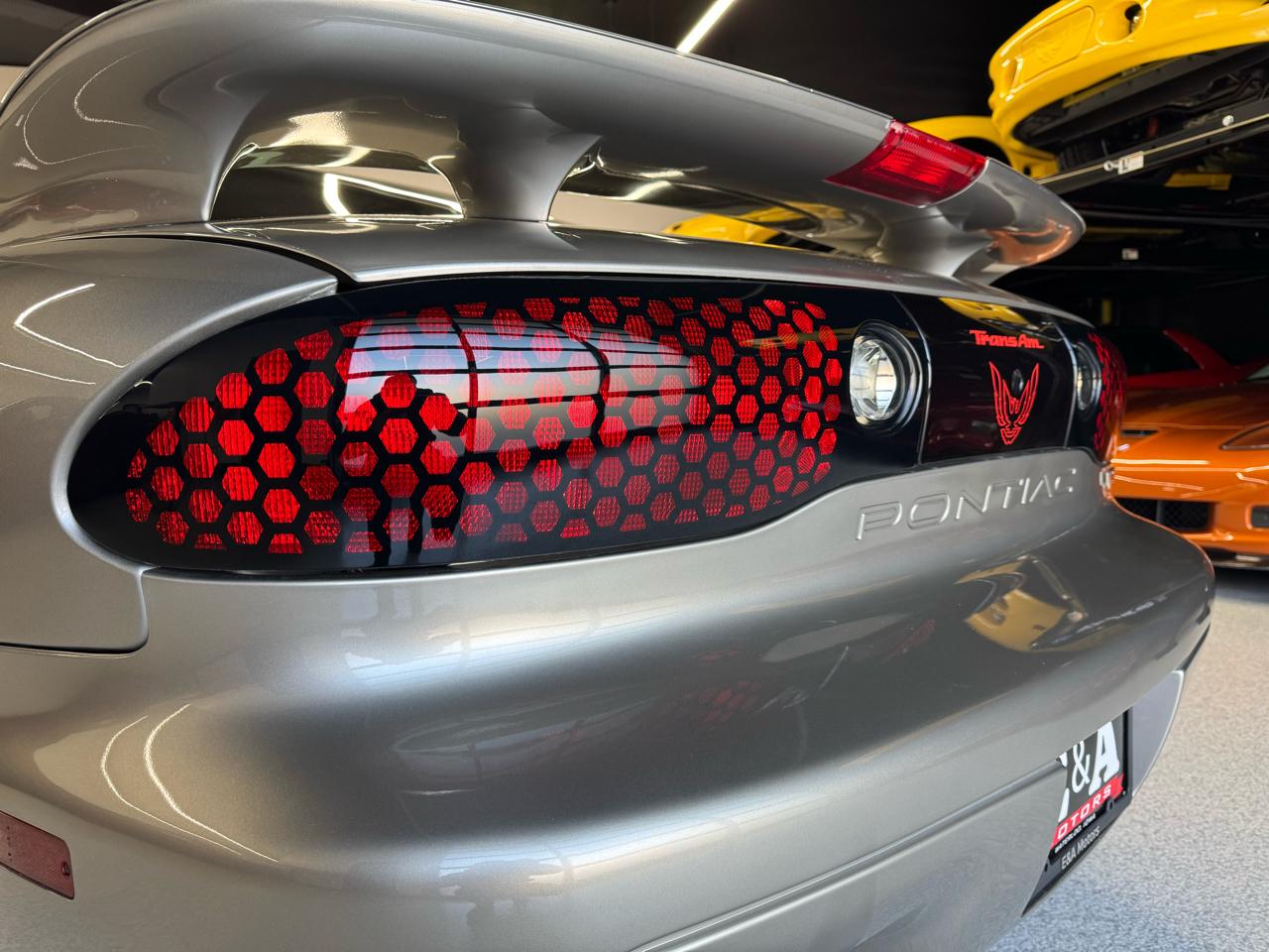 Pontiac Firebird Trans Am WS6 2000