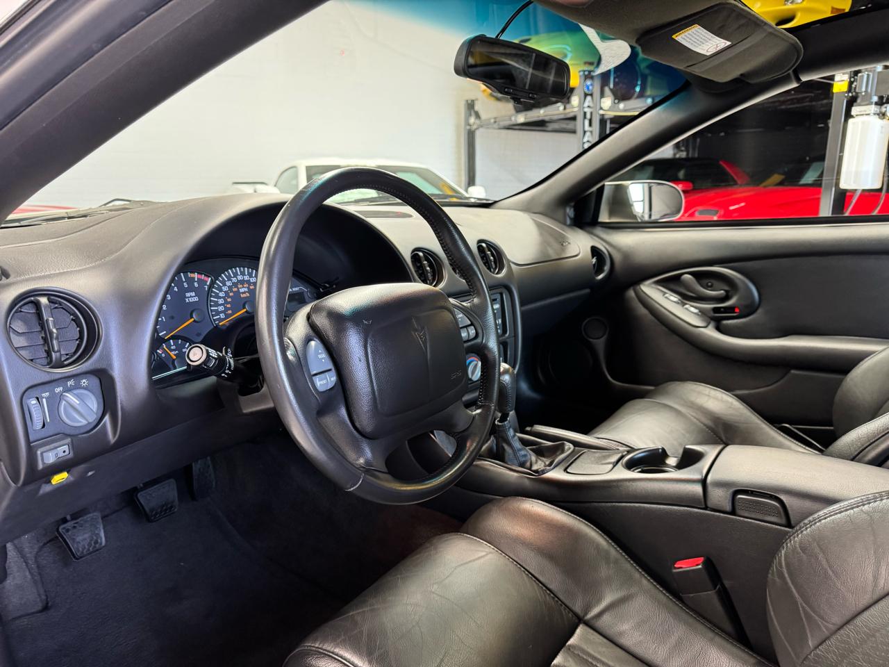 Pontiac Firebird Trans Am WS6 2000