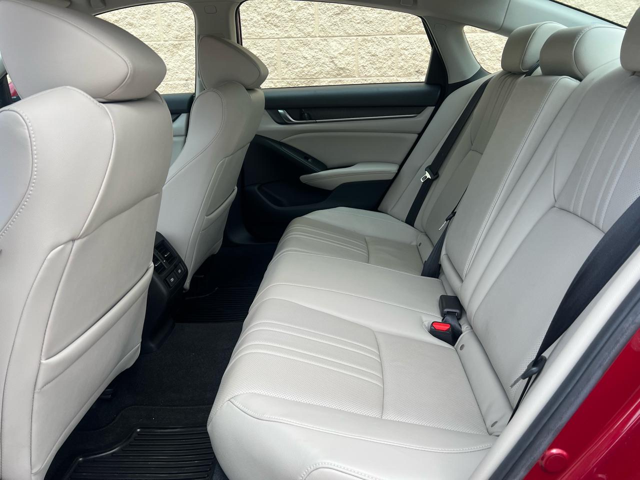 Honda Accord Hybrid  2021