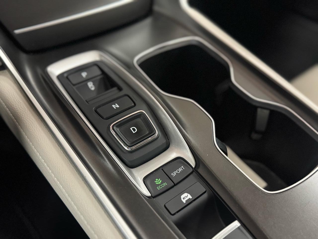 Honda Accord Hybrid  2021