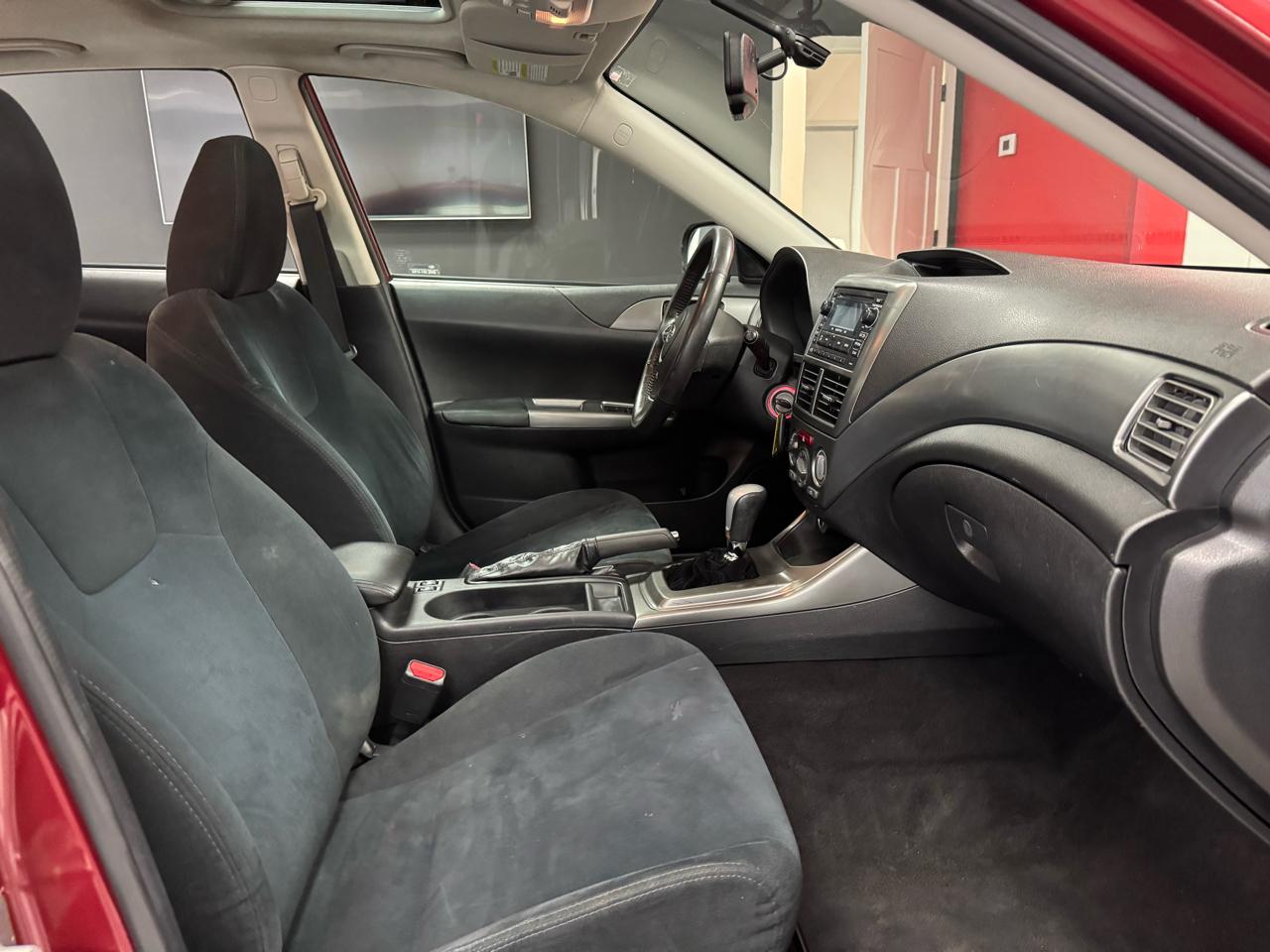 Subaru Impreza Wagon  2011