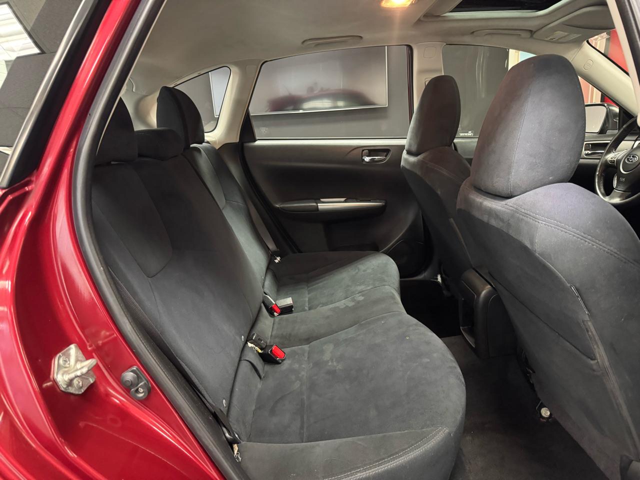 Subaru Impreza Wagon  2011