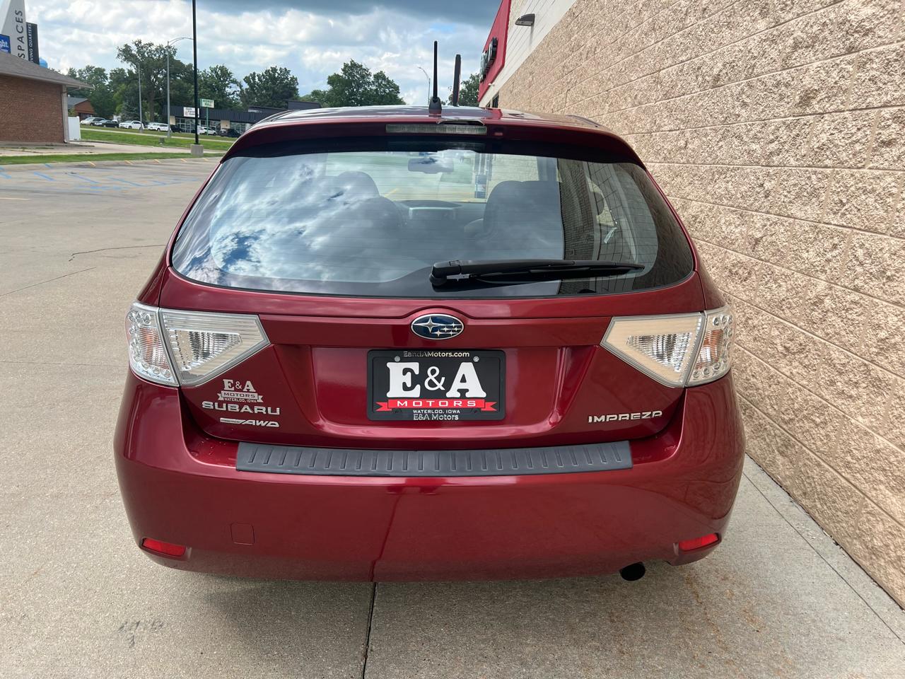 Subaru Impreza Wagon  2011