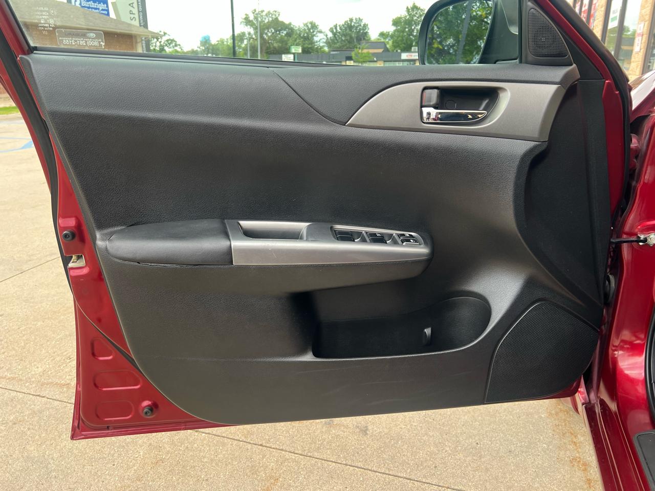 Subaru Impreza Wagon  2011
