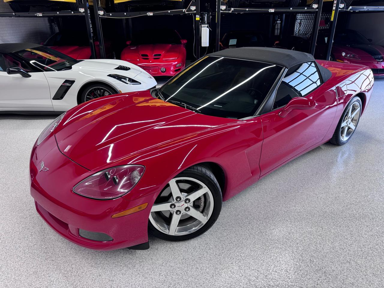 Chevrolet Corvette 2dr Convertible 2005