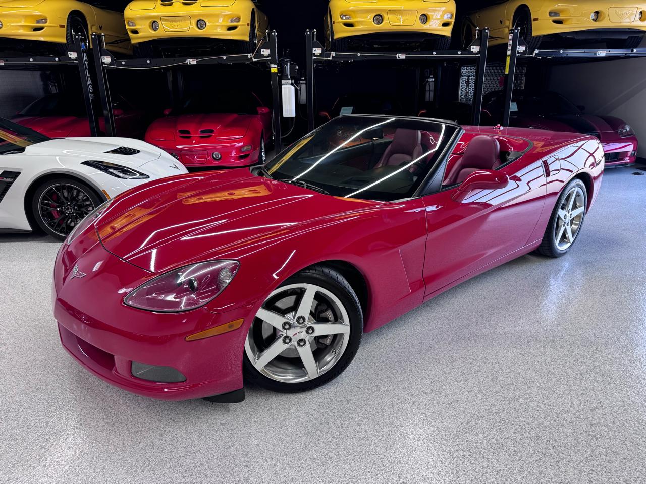 Chevrolet Corvette 2dr Convertible 2005