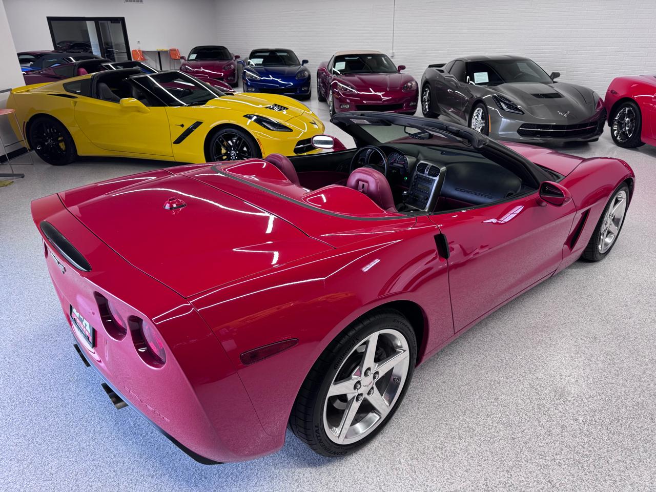 Chevrolet Corvette 2dr Convertible 2005