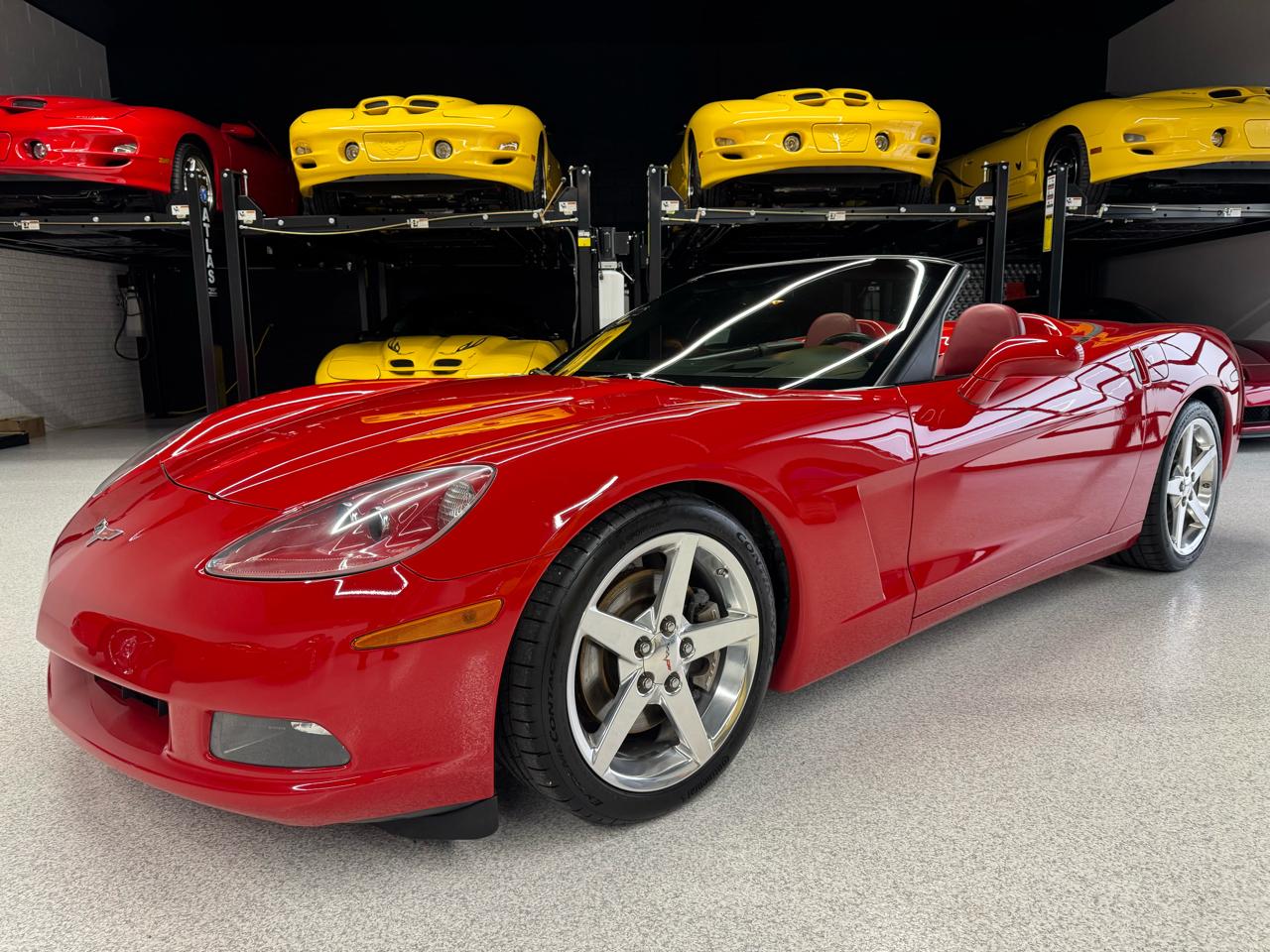 Chevrolet Corvette 2dr Convertible 2005