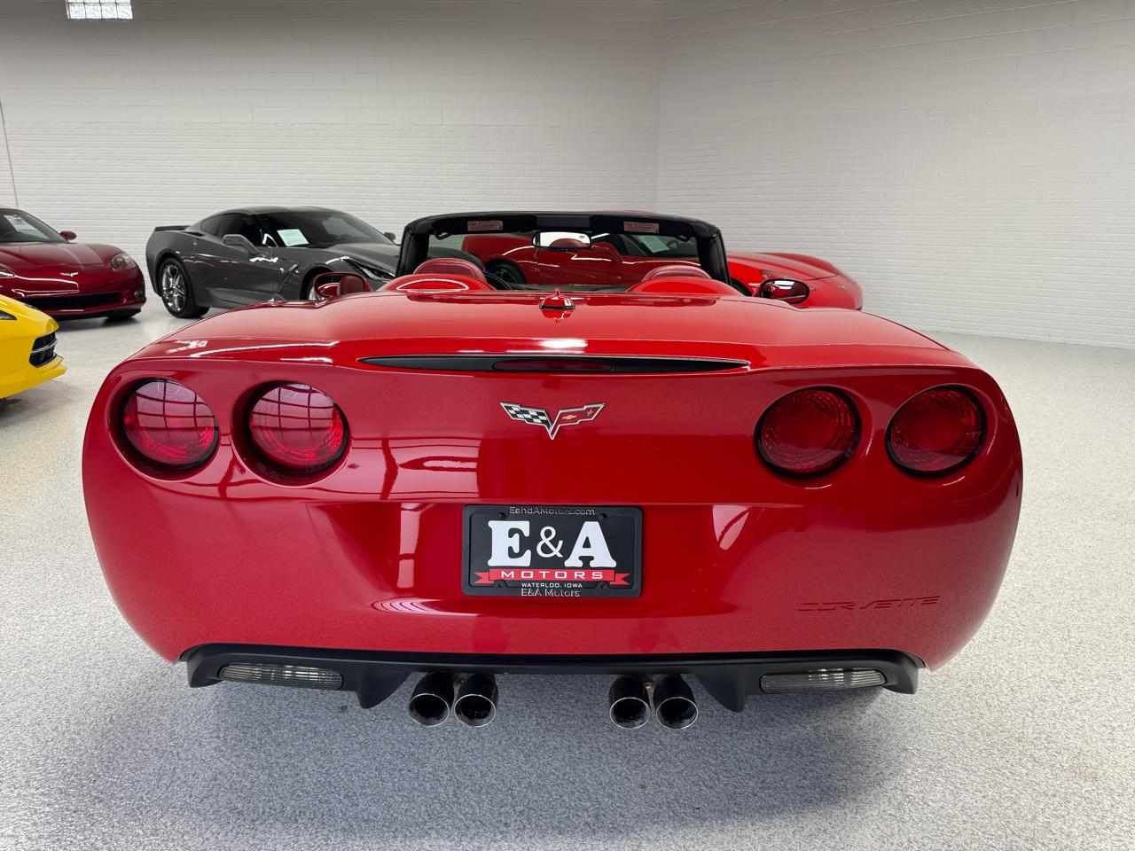 Chevrolet Corvette 2dr Convertible 2005