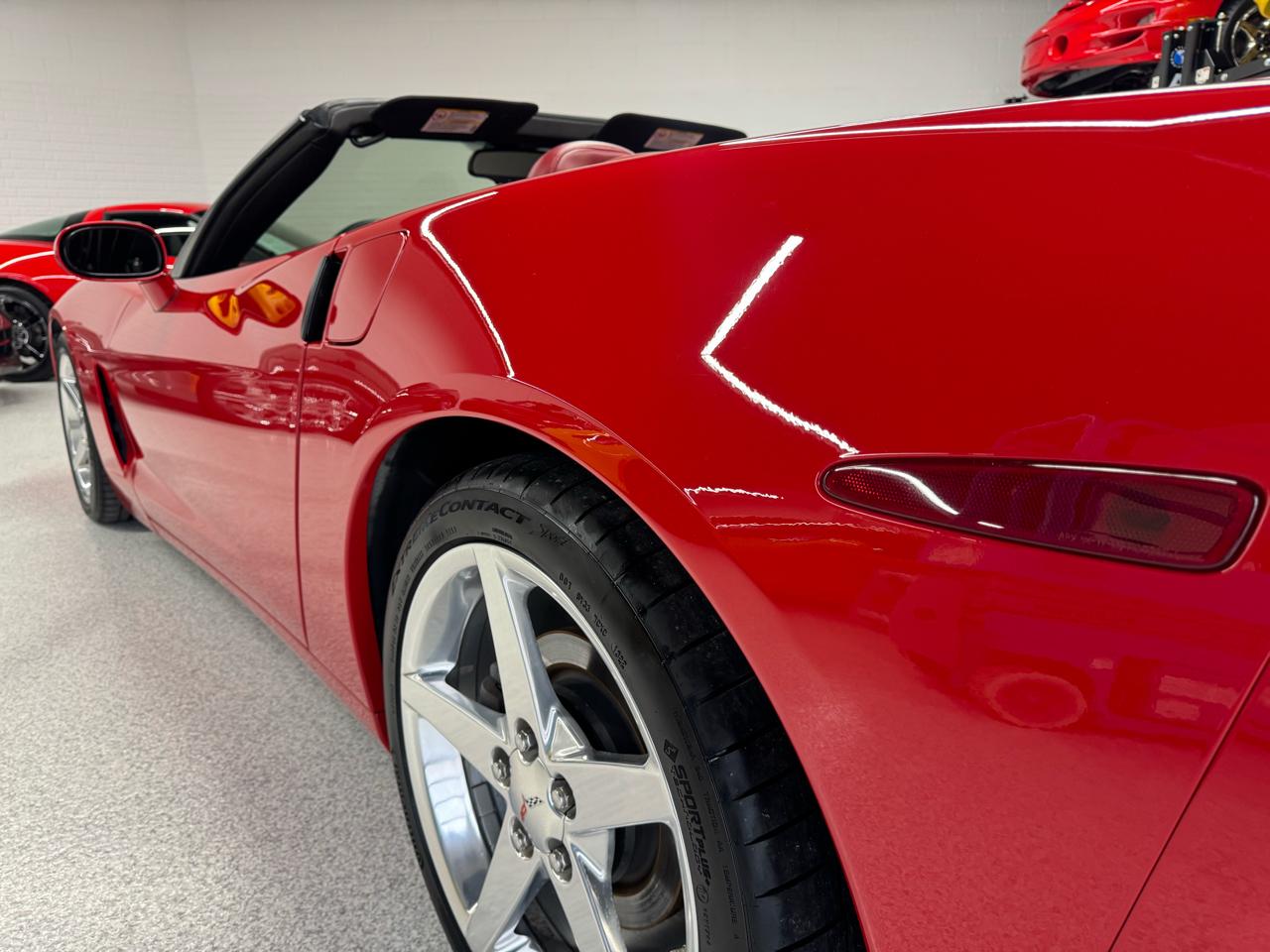 Chevrolet Corvette 2dr Convertible 2005