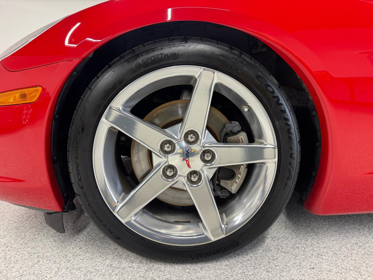 Chevrolet Corvette 2dr Convertible 2005