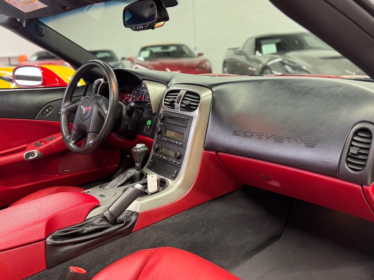 Chevrolet Corvette 2dr Convertible 2005