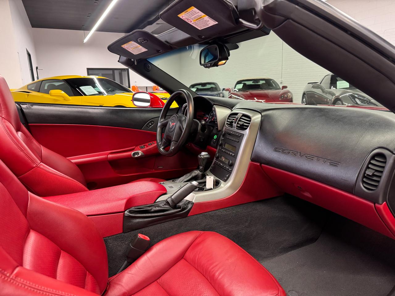 Chevrolet Corvette 2dr Convertible 2005