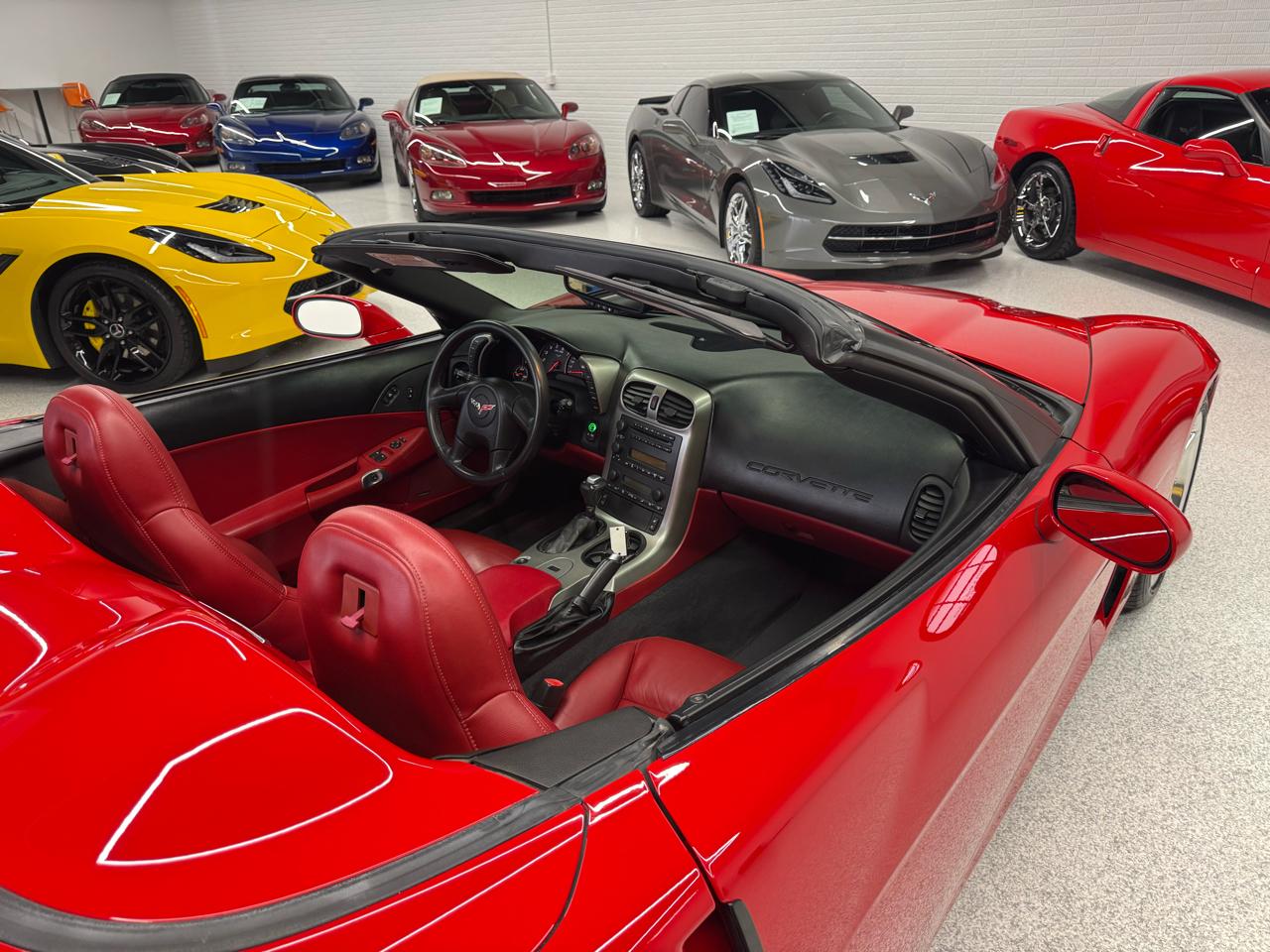 Chevrolet Corvette 2dr Convertible 2005