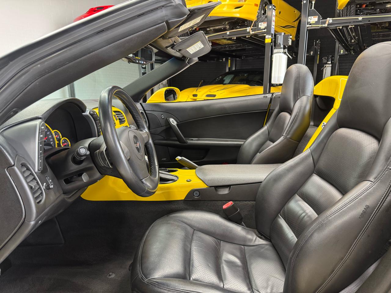 Chevrolet Corvette 2dr Conv 2006