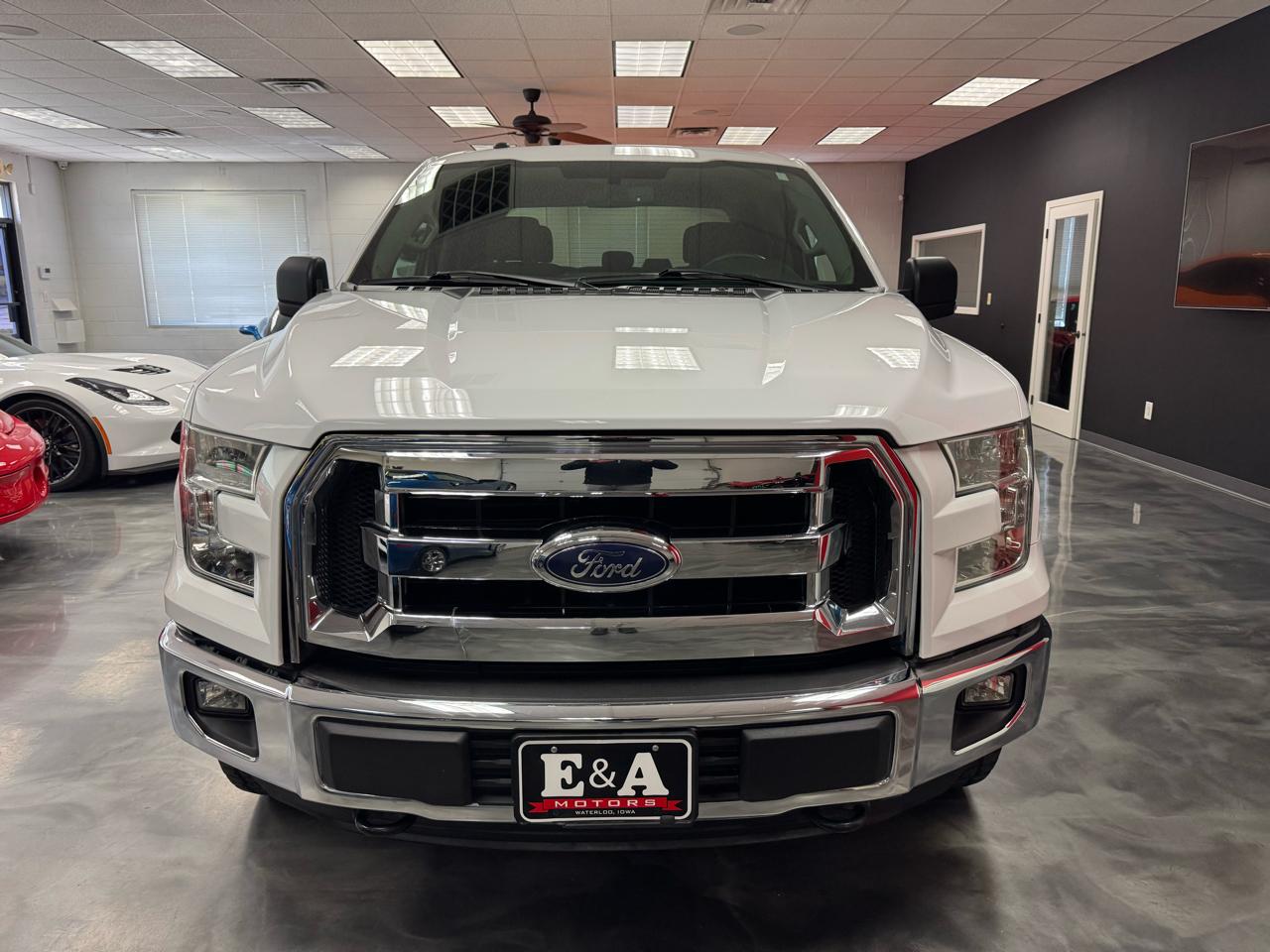 Ford F-150 4WD SuperCrew 145" XLT 2016