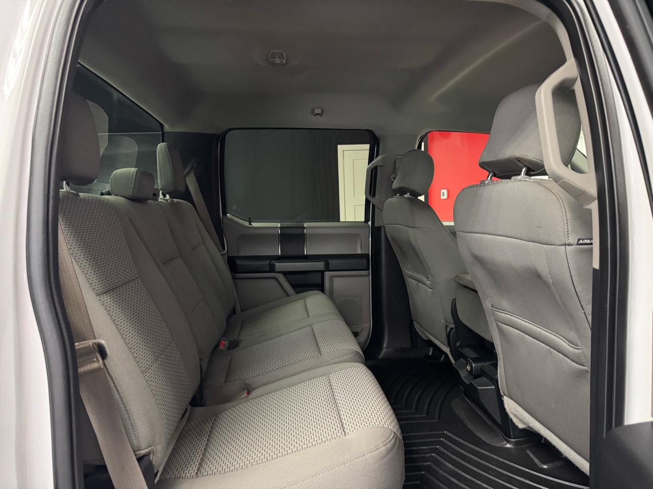 Ford F-150 4WD SuperCrew 145" XLT 2016