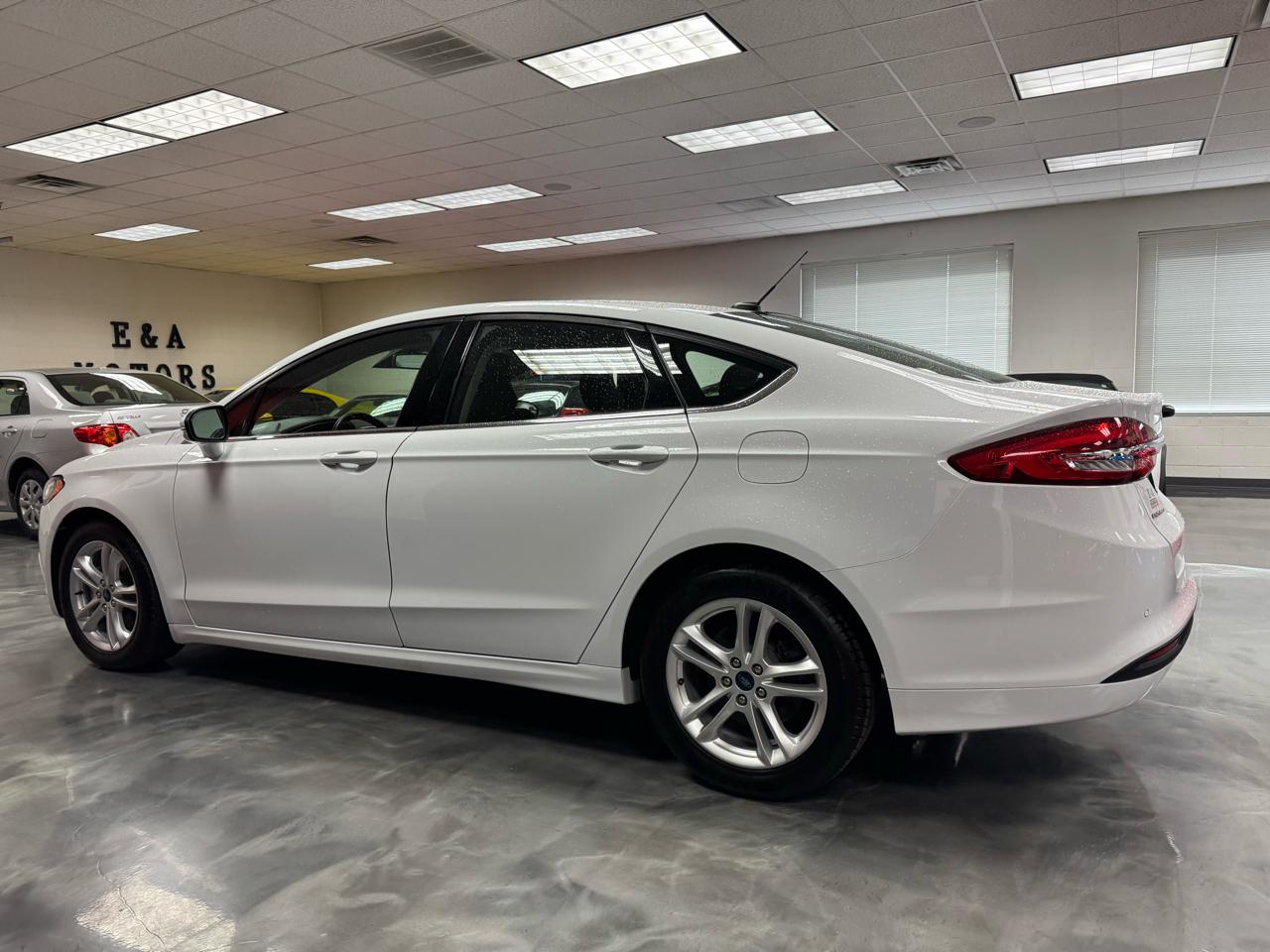 Ford Fusion SE FWD 2018