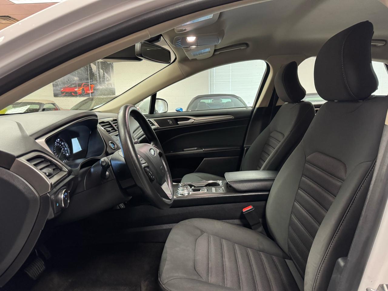 Ford Fusion SE FWD 2018