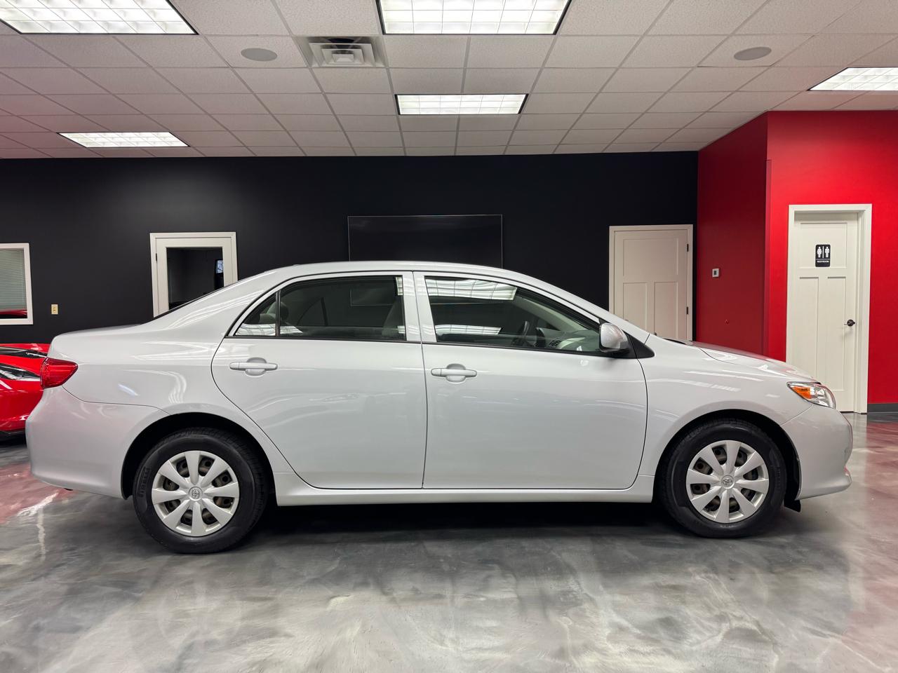 Toyota Corolla  2009