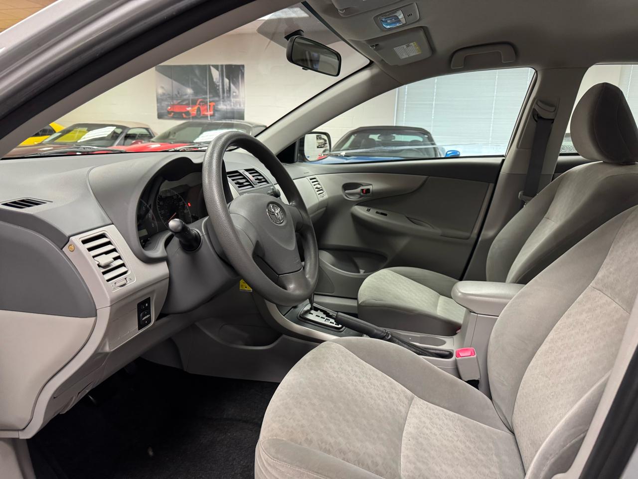 Toyota Corolla  2009