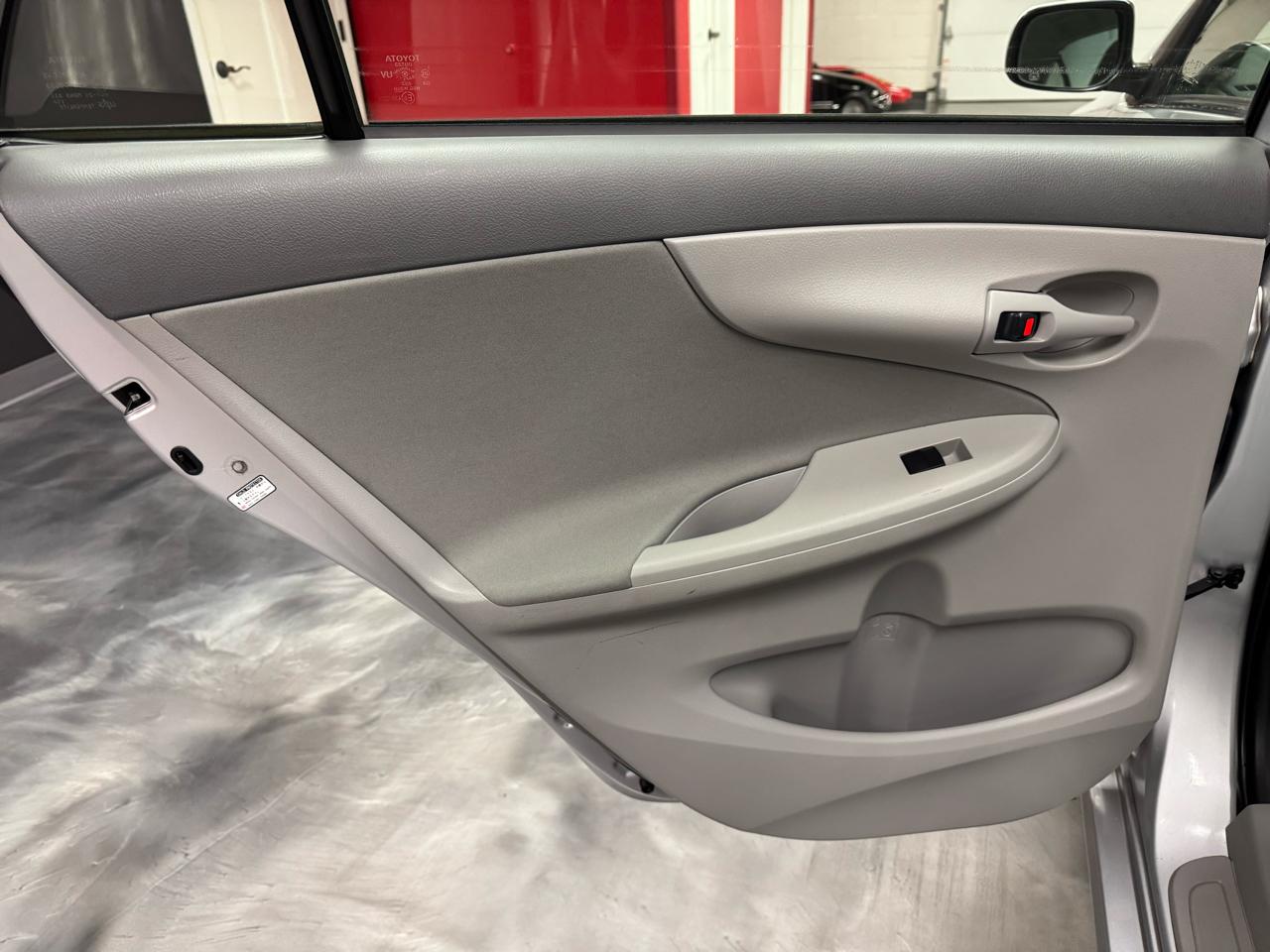 Toyota Corolla  2009