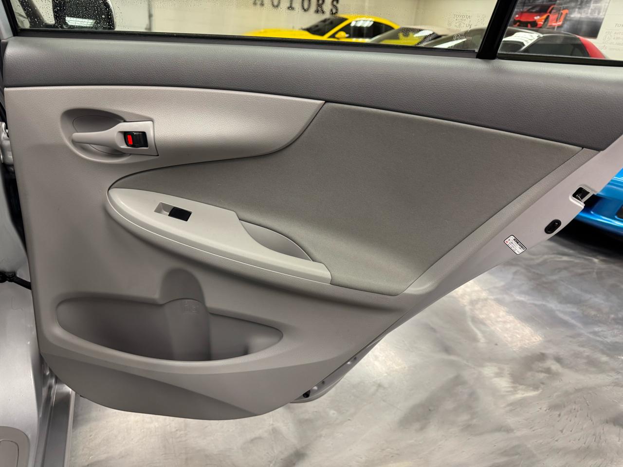 Toyota Corolla  2009