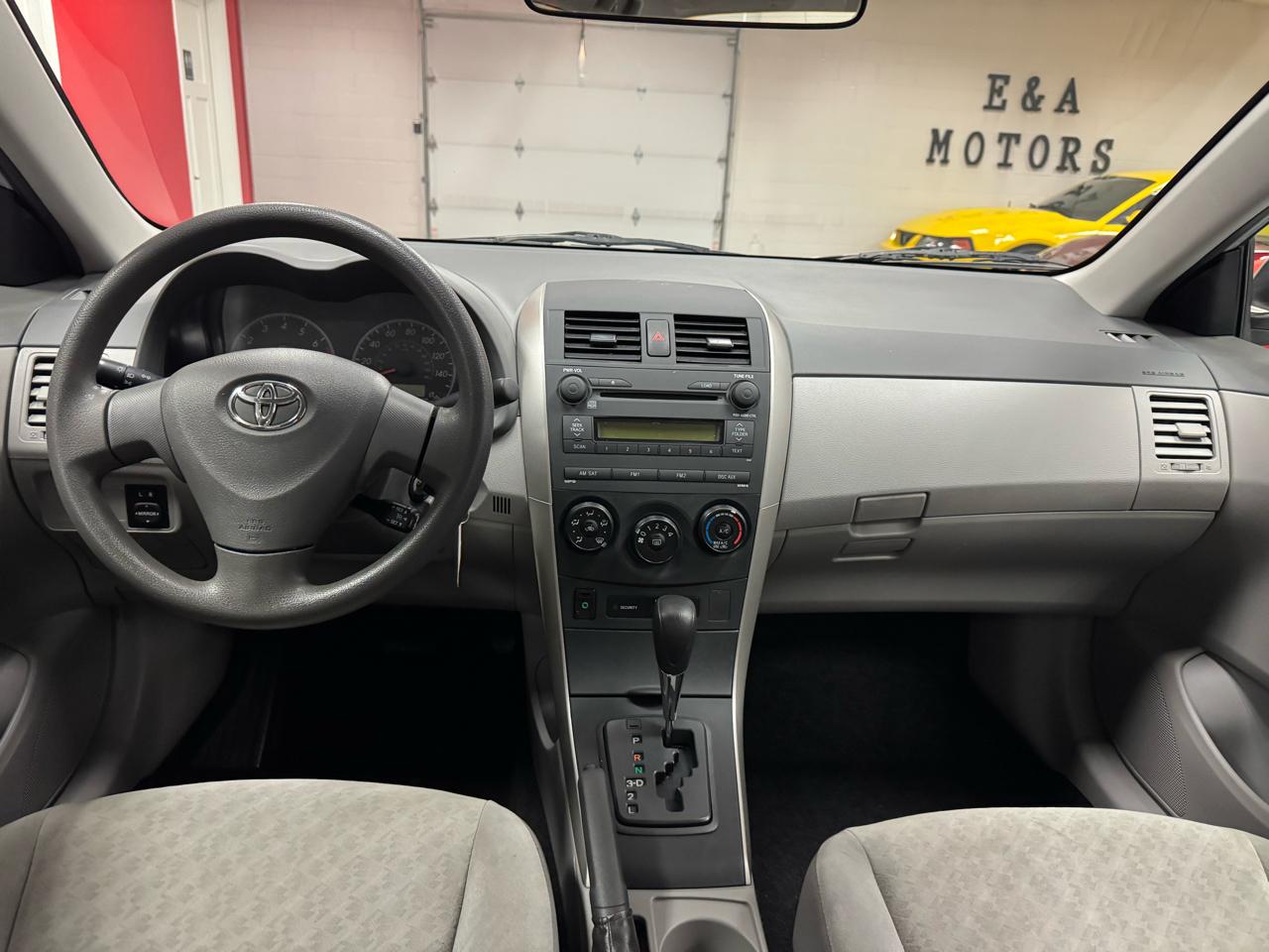 Toyota Corolla  2009