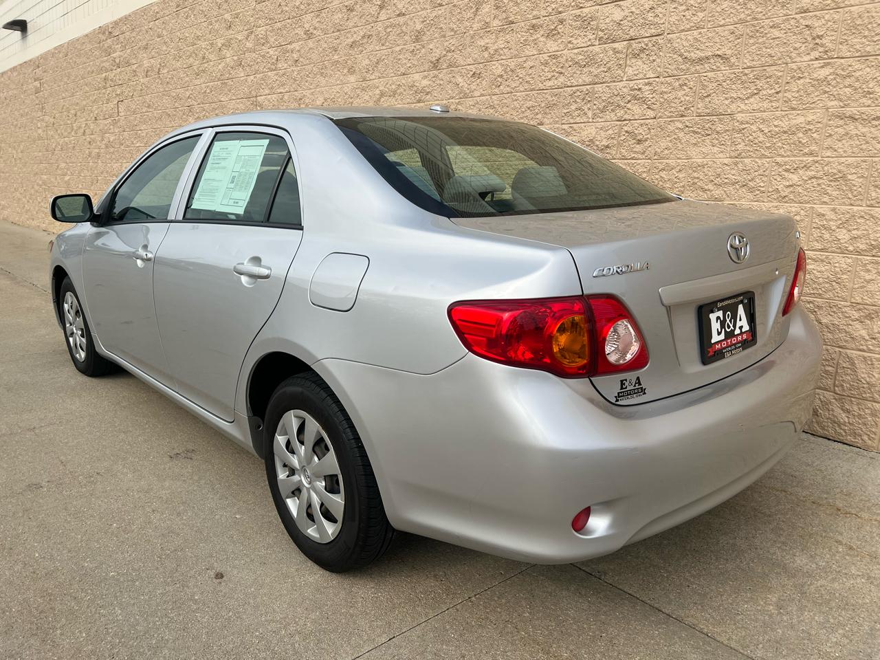 Toyota Corolla  2009