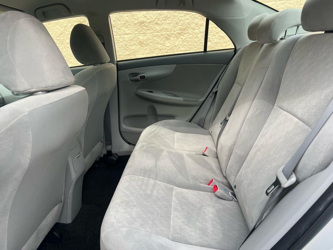 Toyota Corolla  2009