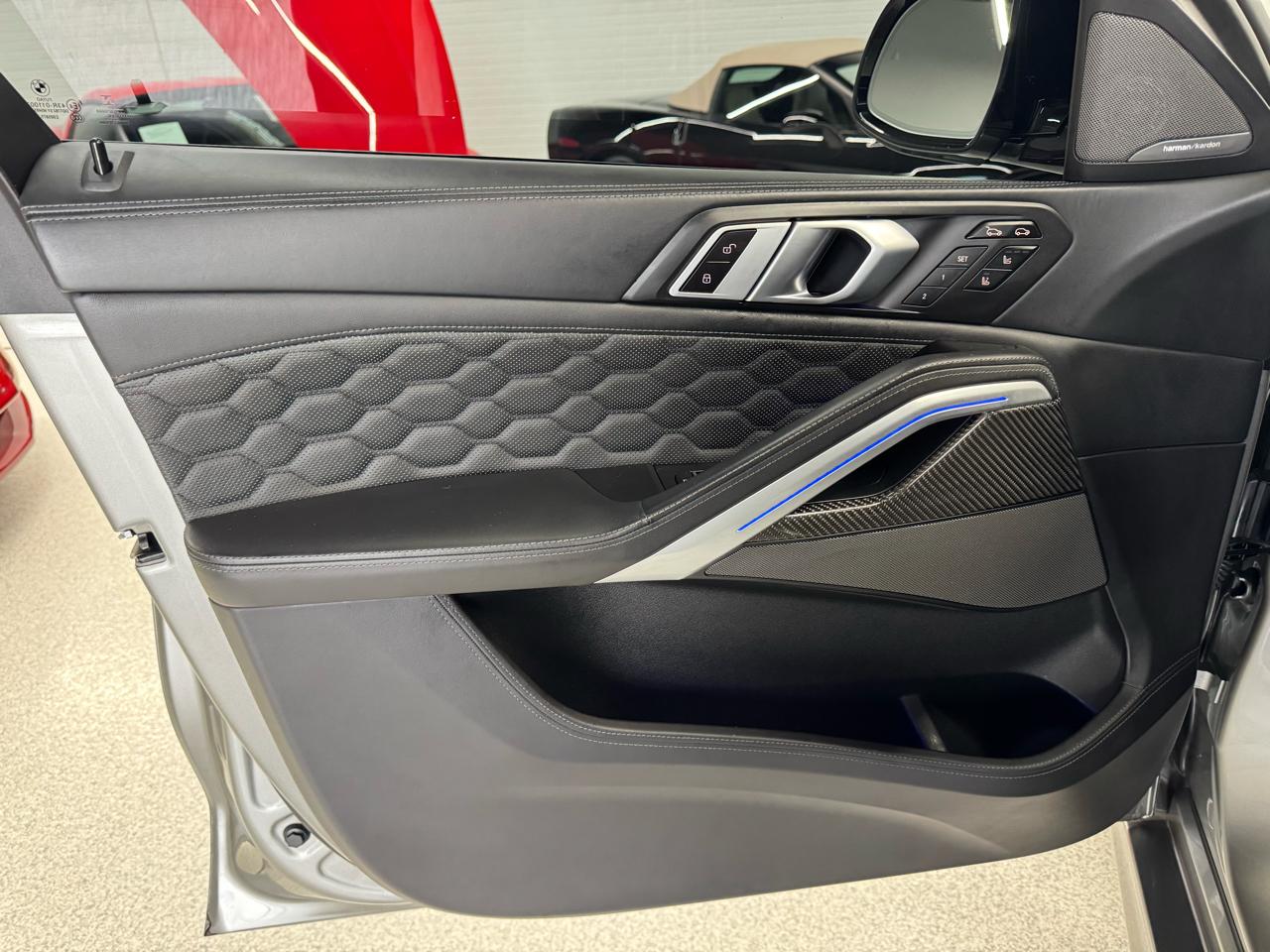 BMW X6 M Sports Activity Coupe 2021